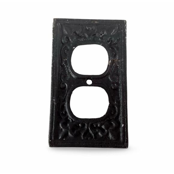 Black Fleur-De-Lis Cast Iron Outlet Cover - Picture 1 of 6